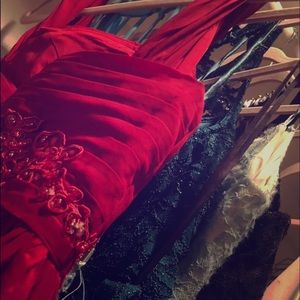 FIVE DRESSES NEEDED GONE ASAP!!!